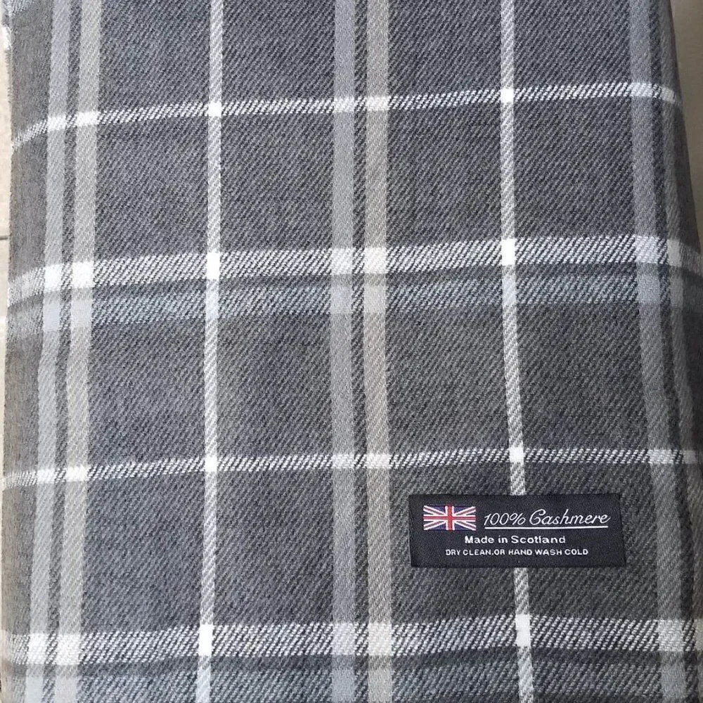100% Scottish Cashmere Gray White Beige Plaid 12